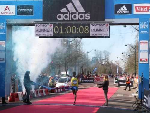 MEZZA MARATONA DI PARIGI 2014